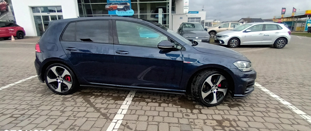 Volkswagen Golf cena 69900 przebieg: 48000, rok produkcji 2018 z Piaseczno małe 191